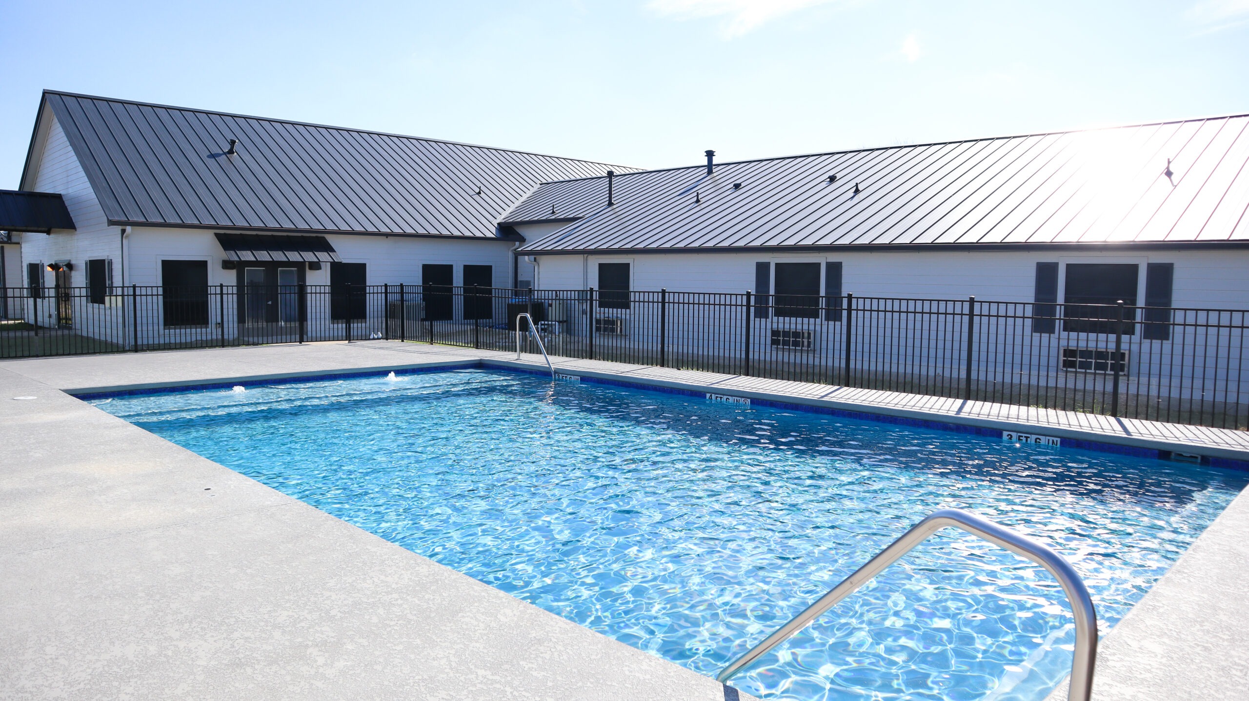 Drug rehab Dallas facility pool